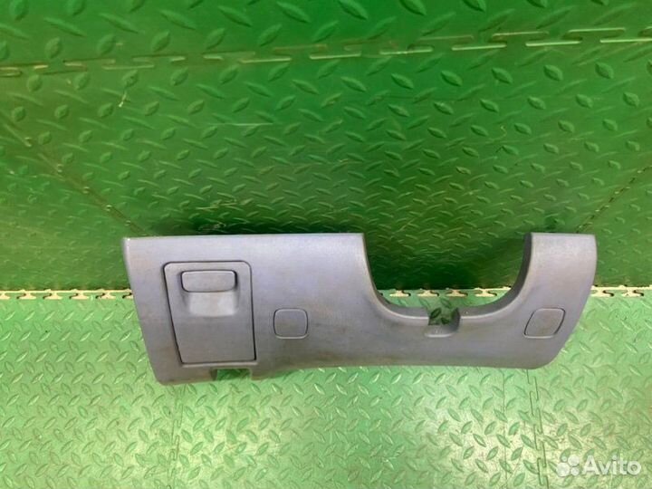 Консоль под рулевой колонкой Mitsubishi Space Star