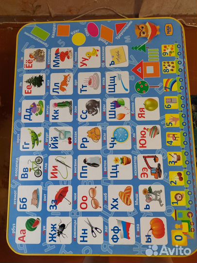 Детский столик со стульчиком