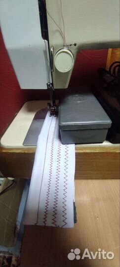 Швейная машина Чайка 134 64h96