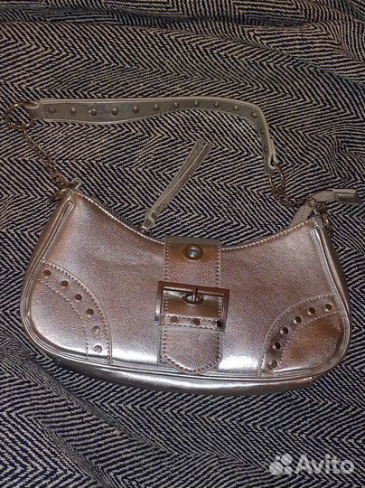 Серебряная сумка под Y2K