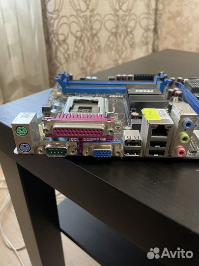 Материнская плата