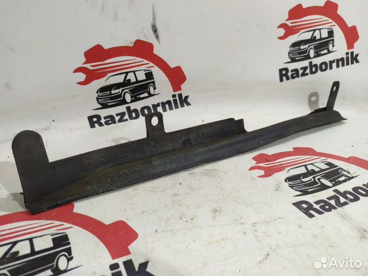 Лючок топливного бака Mercedes Vito W639 2.1D 2004