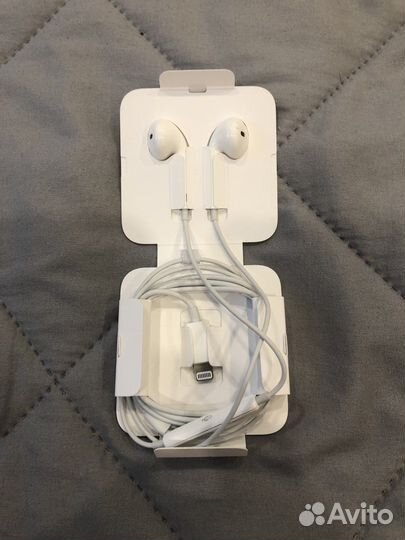 Наушники earpods