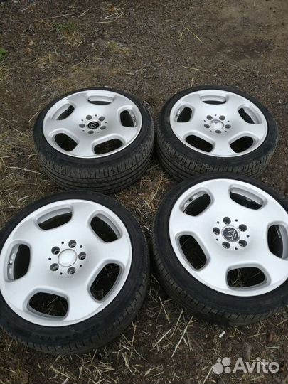 Продам комплект колёс