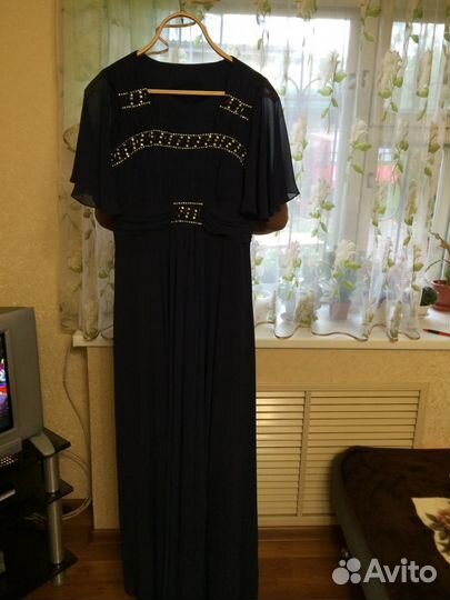 Длинное вечернее платье