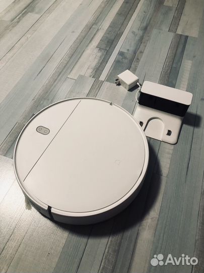 Робот пылесос xiaomi g1