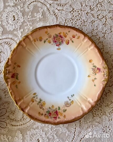 Антикварный английский чайный сервиз