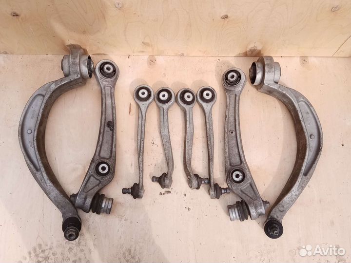 Комплект рычагов передней подвески Audi A4 B8