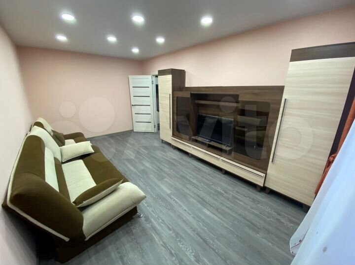 2-к. квартира, 48 м², 1/5 эт.