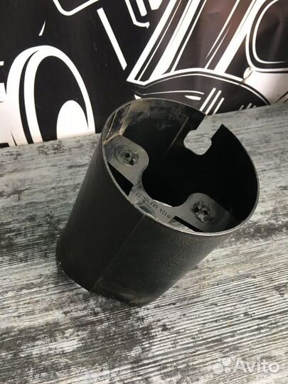 Кожух рулевой колонки Mercedes-Benz W124