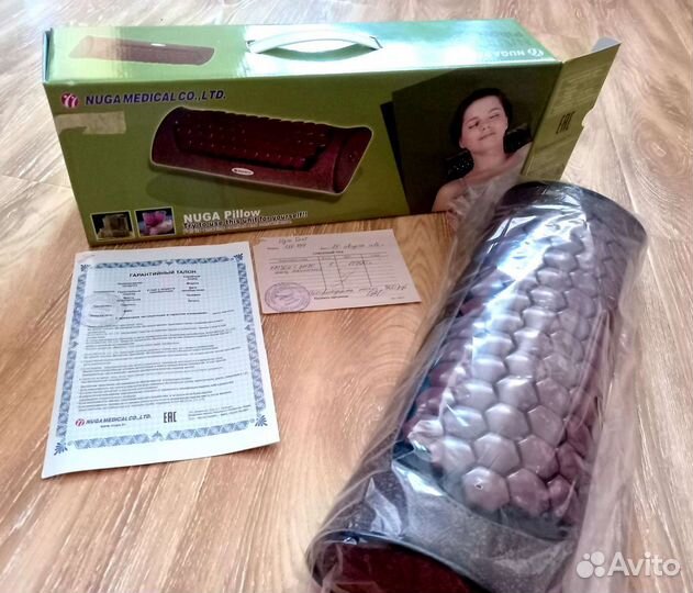 Массажная подушка для шеи