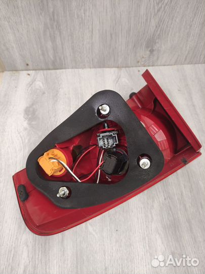 Задний фонарь Seat Altea Freetrack