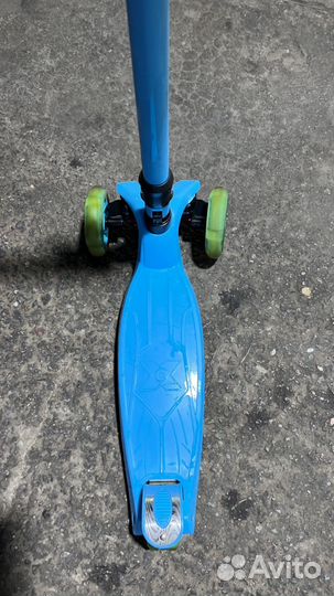 Самокат детский трехколесный