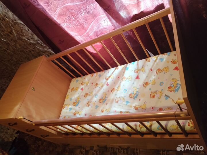 Кровать детская + ортопедический матрас