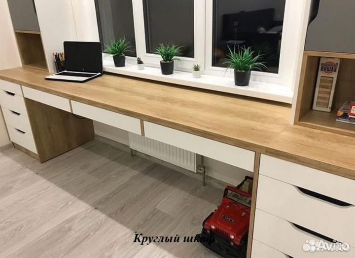 Рабочее место в детскую