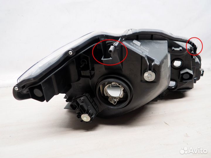 Фара левая Suzuki SX4