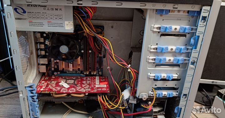 Системный блок 4 ядра, 4 гига