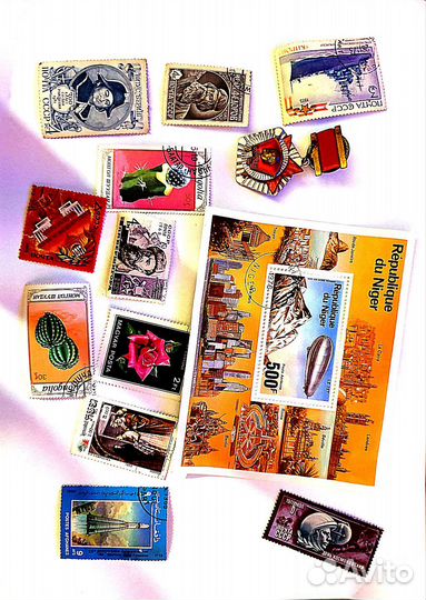 Почтовые марки, значки