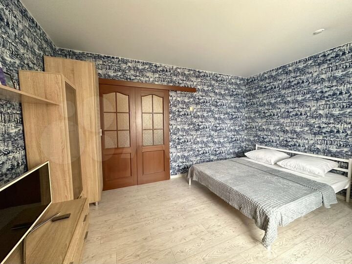 2-к. квартира, 45 м², 6/10 эт.