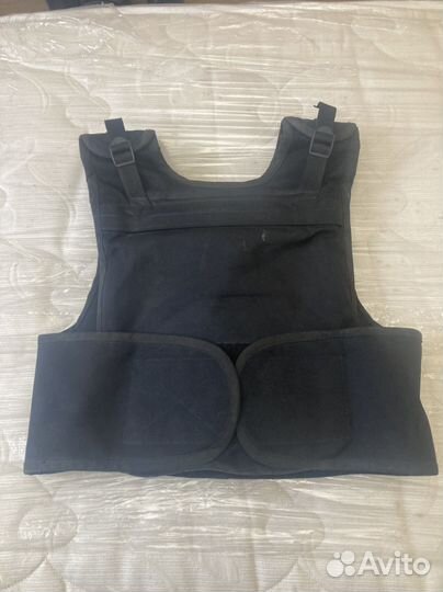 Бронежилет 