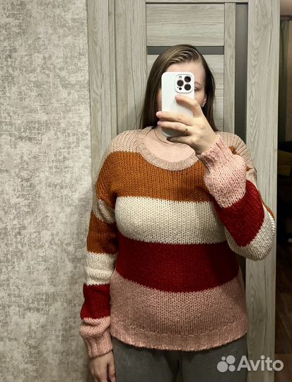 Свитера кофты женские