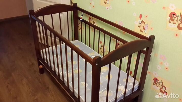 Кровать детская с выдвижным ящиком