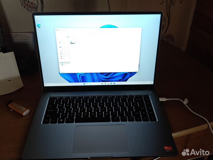 Xiaomi redmibook pro 15 2023 r7 7840hs