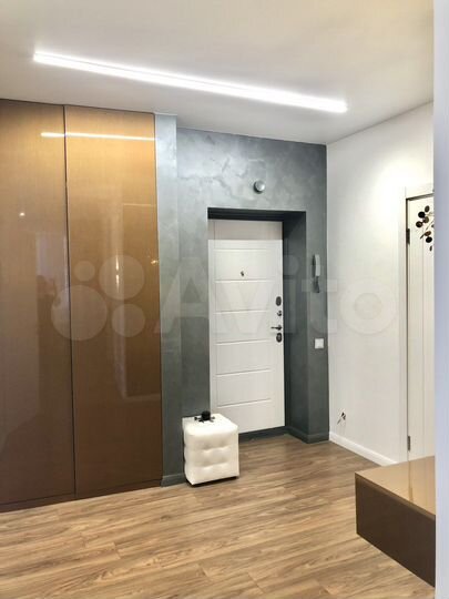 2-к. квартира, 64 м², 13/13 эт.