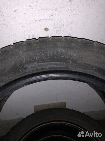 Yokohama Ice Guard IG30 215/50 R17