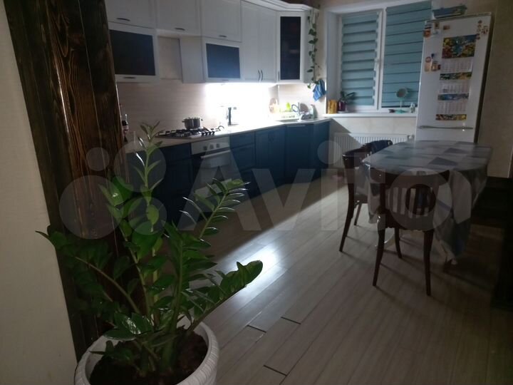 Дом 250 м² на участке 12 сот.