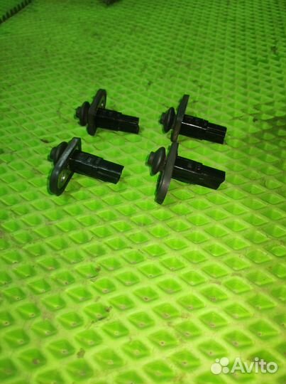 Выключатель концевой Kia Rio