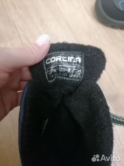 Ботинки демисезонные на мальчика 30