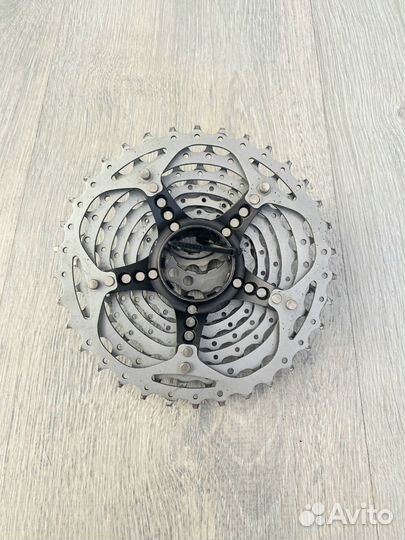 Кассета на пауке Shimano Deore XT CS-M770 9ск