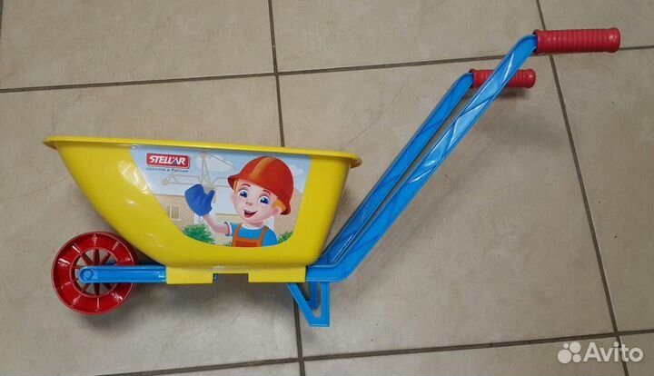 Тачка садовая детская, большая.Новая