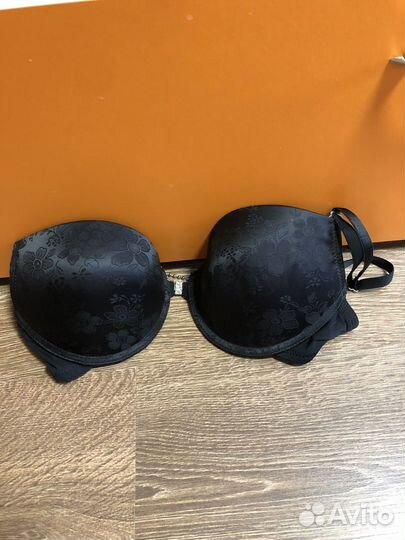 Бюстгальтер