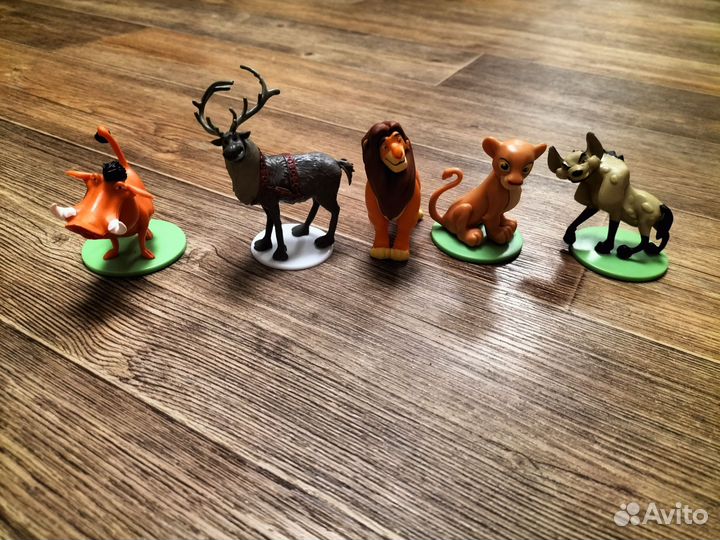 Игрушки из свит бокса король лев