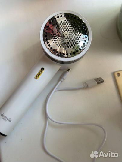 Прибор для удаления катышков