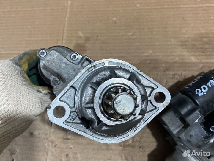 Стартер 02M911023P 2.0tdi Touran Passat B6