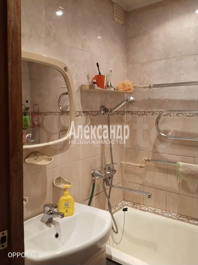 3-к. квартира, 61 м², 1/3 эт.