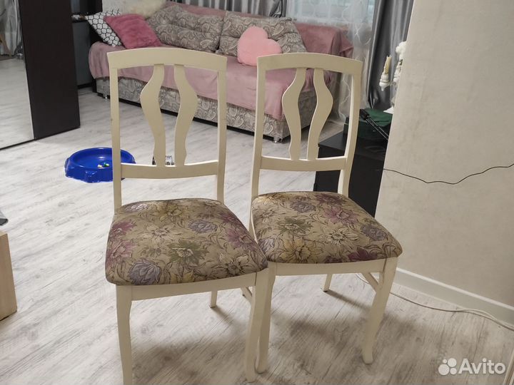 Стулья дерево