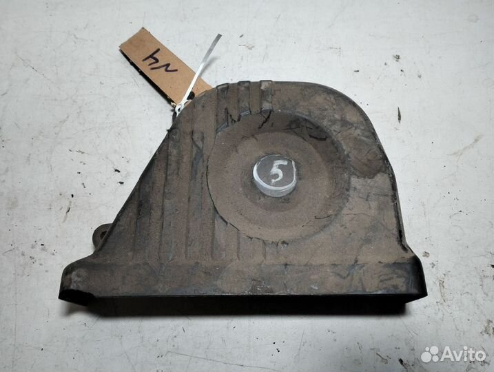 Subaru EJ20 - Крышка грм внeшняя пpавaя Б/У