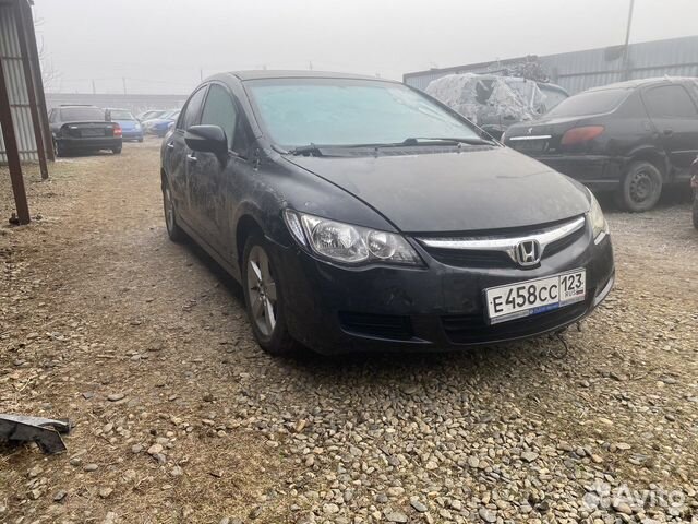 Разбор Honda civic 4d авторазборка запчасти