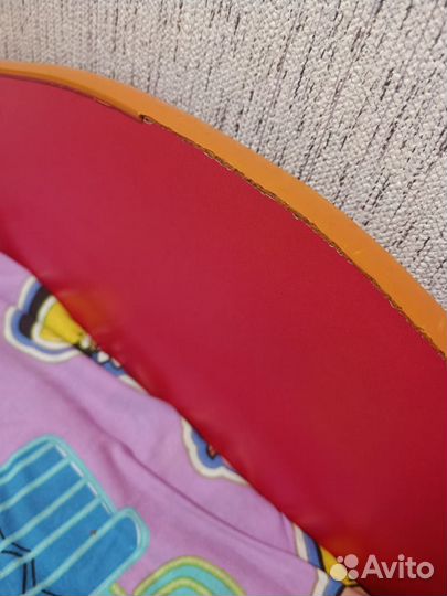 Детская кроватка с матрасом и бортиками