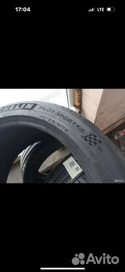 Michelin Pilot Sport 4 S 325/35 R23 115Y