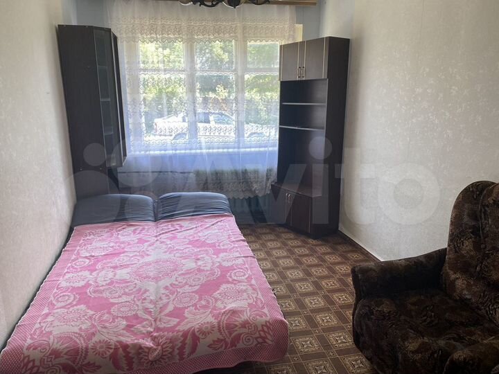 2-к. квартира, 38 м², 1/3 эт.