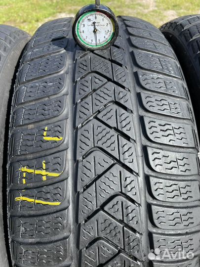 Pirelli Winter Sottozero 3 215/55 R17