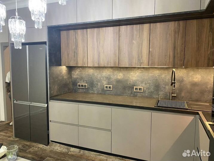 Кухни с барной стойкой