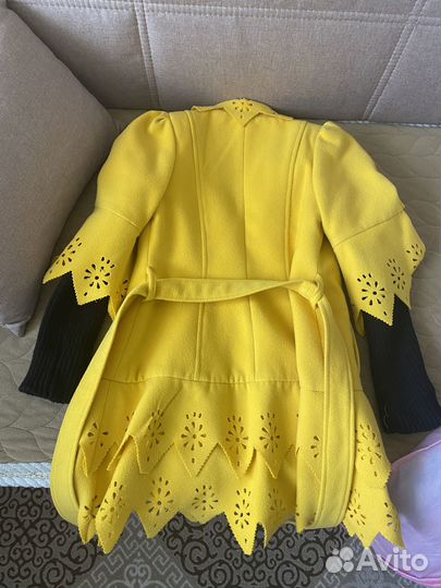 Пальто для девочки 128