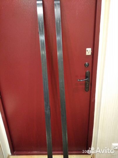 Лыжи беговые коньковые atomic