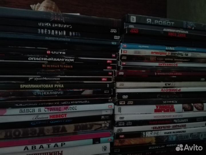 Фильмы, мульты и клипы на DVD дисках